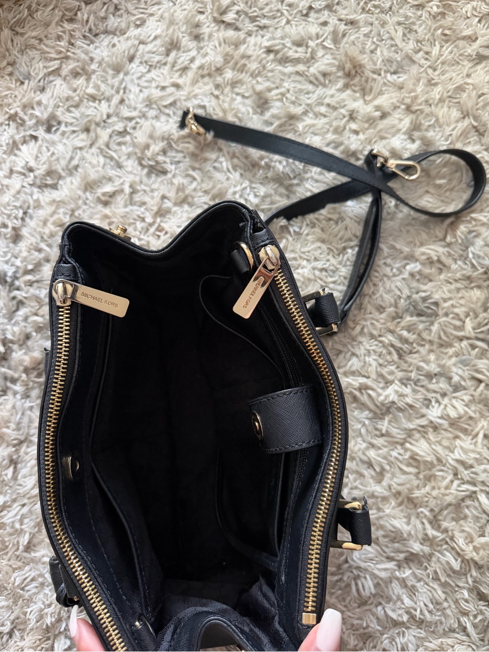 Michael Kors Sutton Satchel Bag - Picture 7 of 9